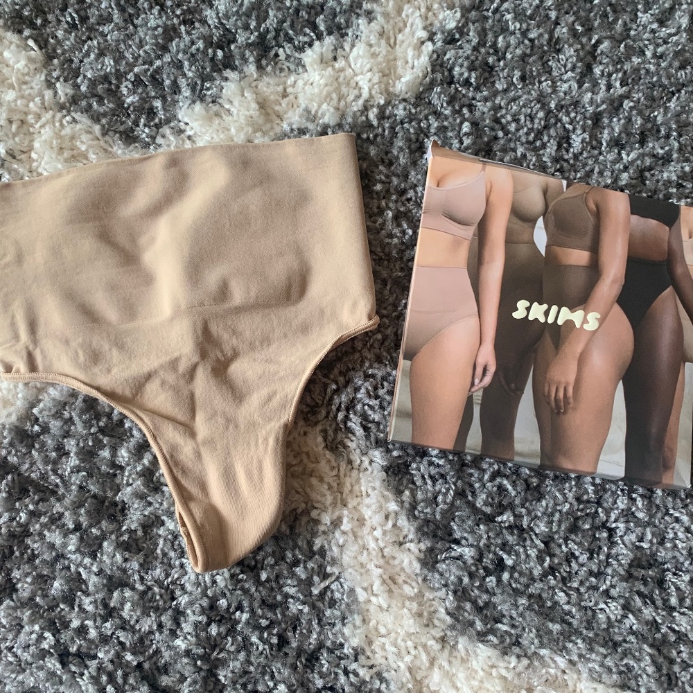 SKIMS Core control thong - CLAY Unused
